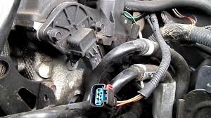 See U2584 repair manual
